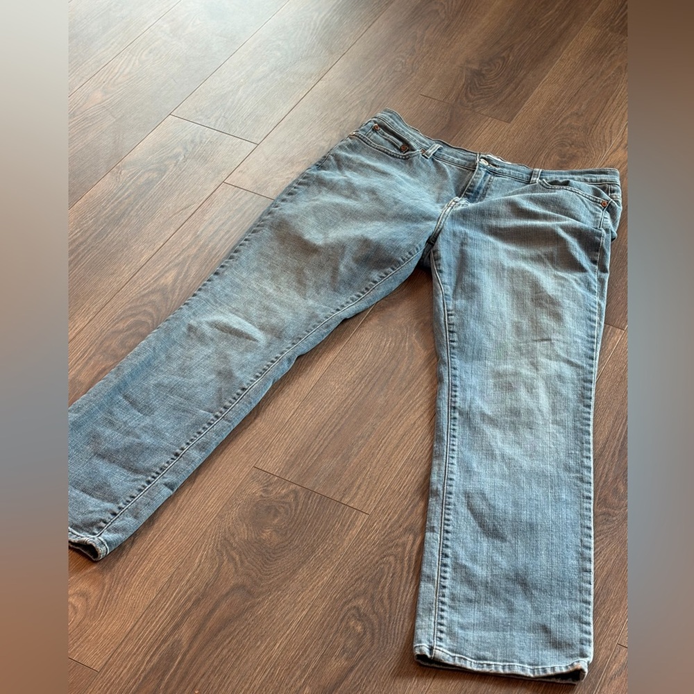 Vintage 2009 Levi's Medium Blue Denim Straight Jeans